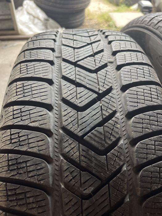 2x 235/60/18 Pirelli Scorpion Winter 6,5mm 2szt Zimowe Super Stan