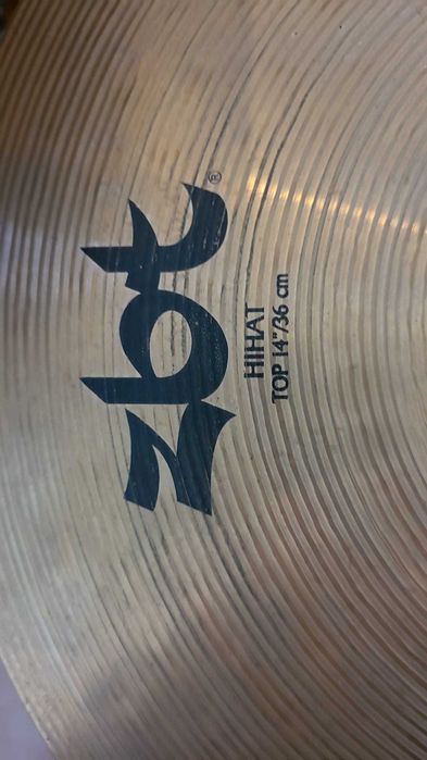 Pratos de bateria64283850565377123