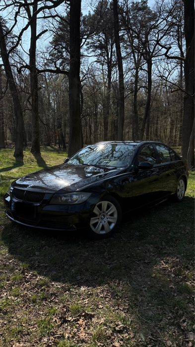 BMW E90 320d 2006року