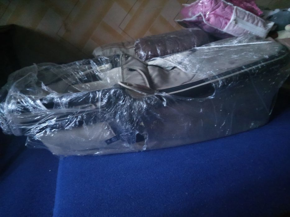 Коляска двойна, для погодок