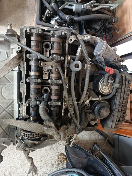 Motor Mercedes E220cdi ano 2003 avariado