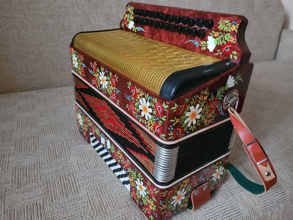 Гармонь гармошка Новая!