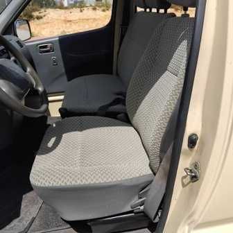 Toyota Hiace 6 Lugares