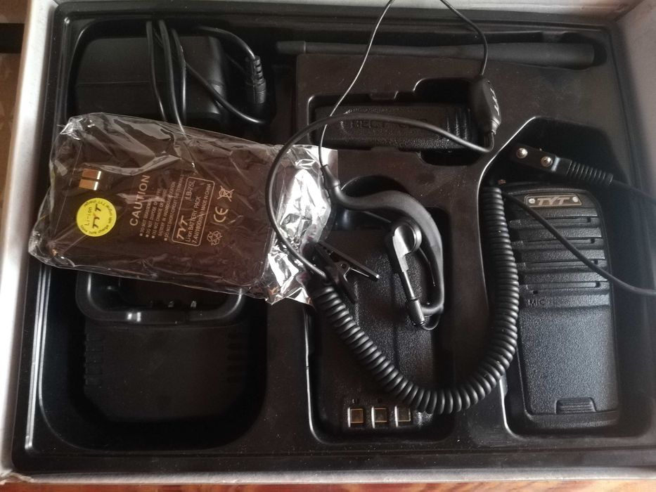 TYT TC-5000 UHF radiotelefon profesjonalny 16 kanałowy o mocy 8 watów