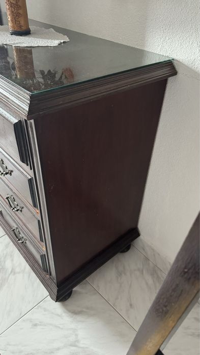 Cómoda e roupeiro- mogno