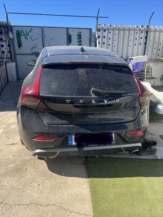 Volvo v40 2013 para pecas completo