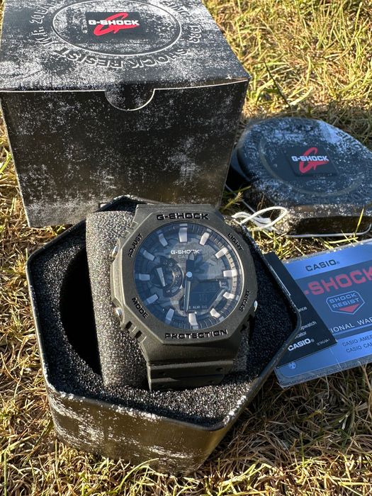 Casio kamuflaż ga 2100