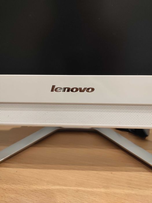 Lenovo C50-30 (F0B100QYGE) komputer stacjonarny all-in-one PC 23"