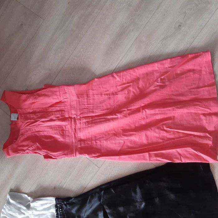 Sukienki damskie r34