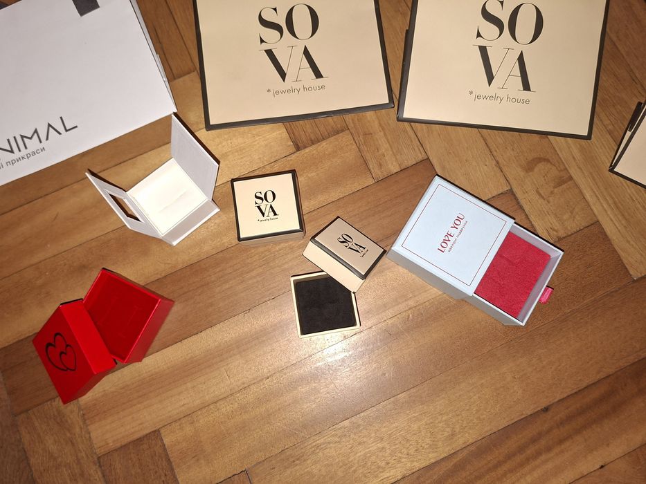 Футляри коробочки для ювелірних виробів Sova  Minimal Столична та інші
