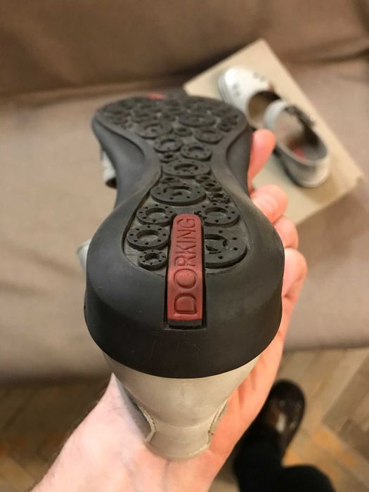 Босоножки женские Dorking 37р. стелька 235мм.