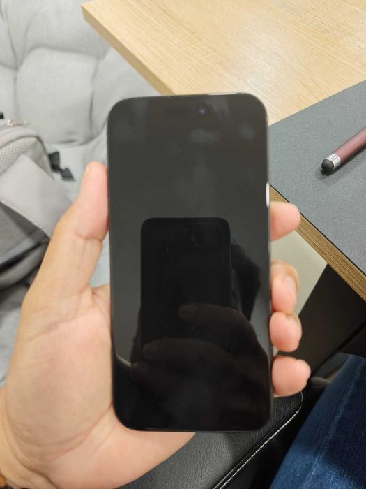 iPhone 15 Pro - 256GB Preto