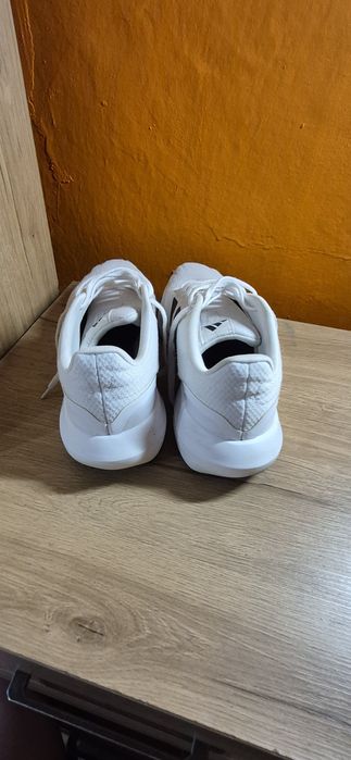 Buty sportowe adidas rozmiar 46/2/3