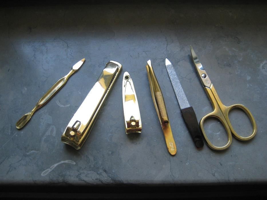 Conjunto 6 peças manicure/pedicure,Maxim´s Paris(estado NOVO)