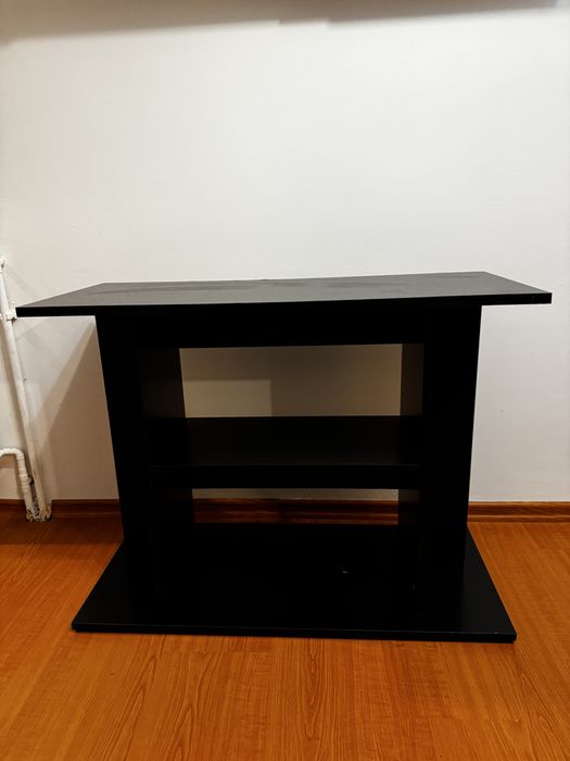 Szafka pod akwarium.