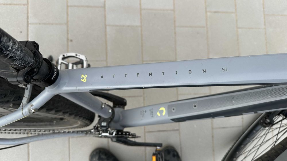 Rower górski Cube Attention SL koła 29" rama 19"