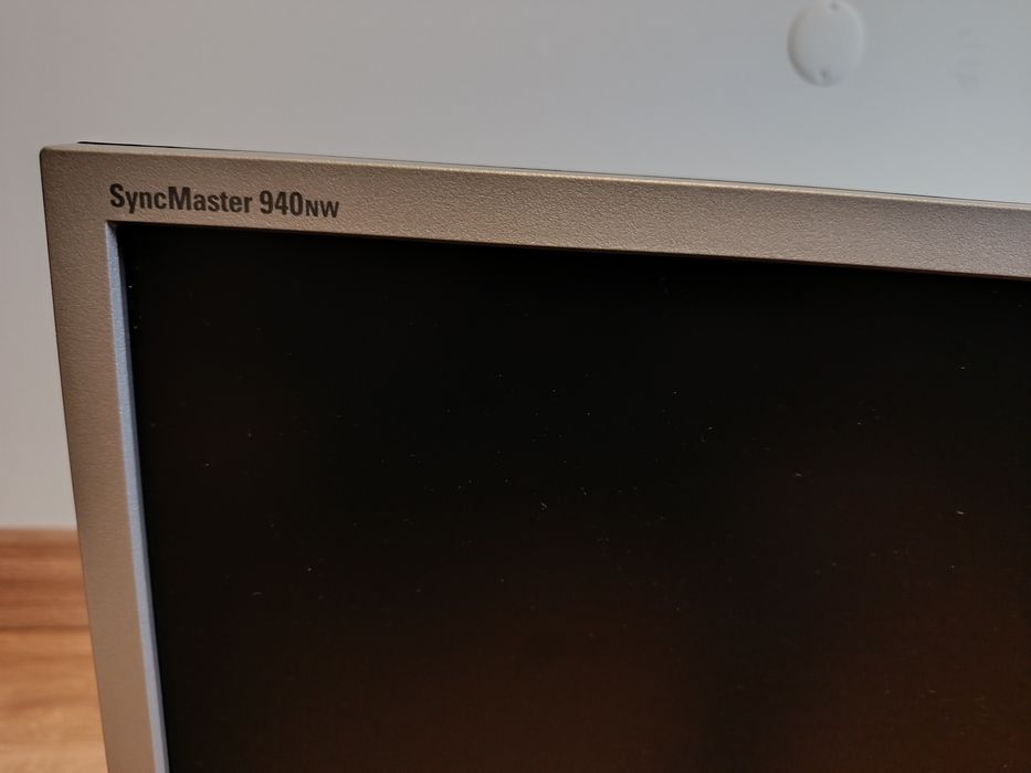 Monitor Samsung 19" SyncMaster 940NW