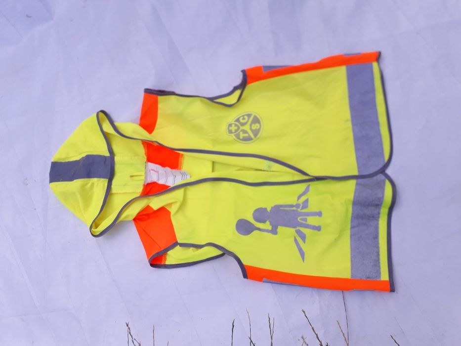 Вело мото жилетка на рост 134-140