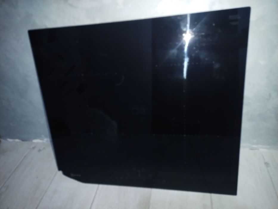 Продам керамічну панель на варочну поверхню NEFF з дефектом