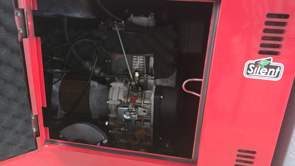 Agregat prądotwórczy Kraftwele SDG16000S Diesel Silent – uszkodzony