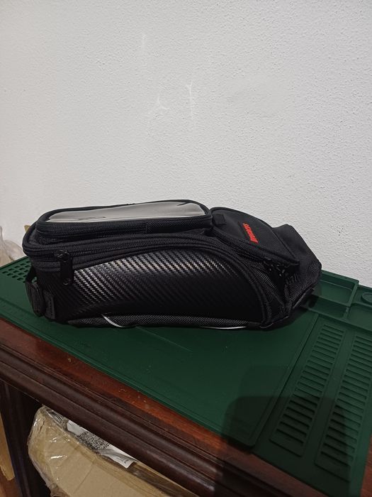 Bolsa de deposito para mota com capa impermeável