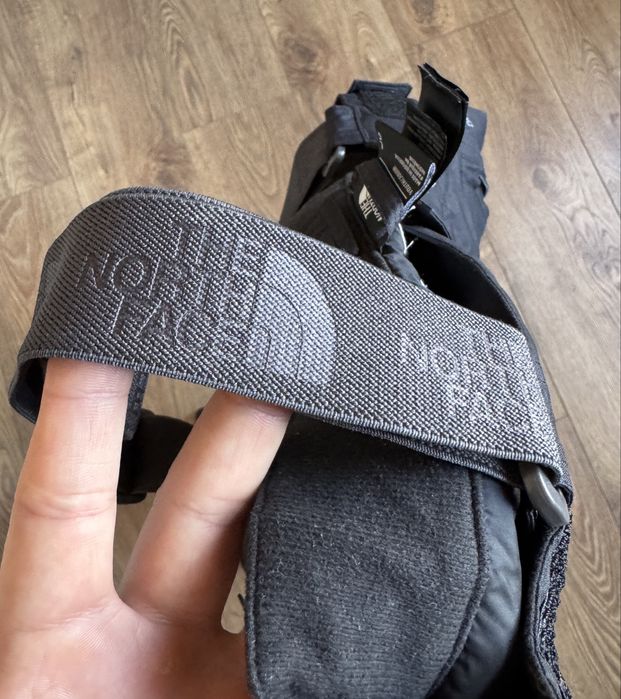 Лижні штани з підтяжками відомого бренду THE HORTH FACE стан ідеал