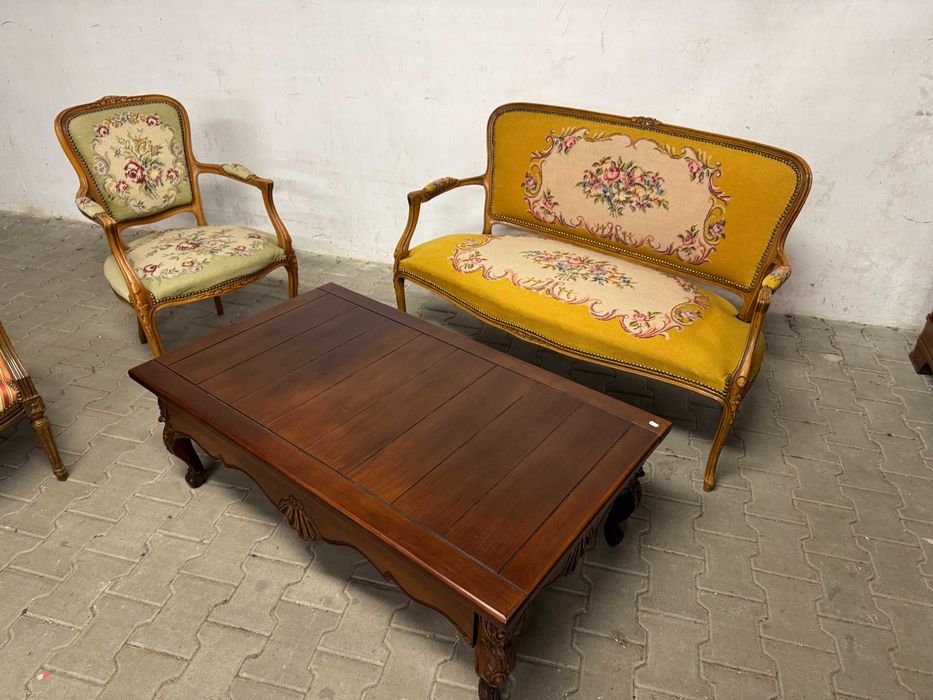 Fotel ludwikowski fotele drewniane komplet foteli dębowych opcje