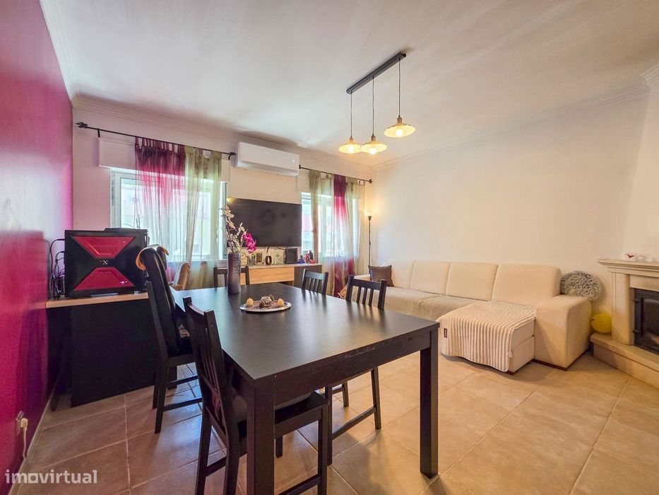 Apartamento de 3 assoalhadas com excelentes áreas.