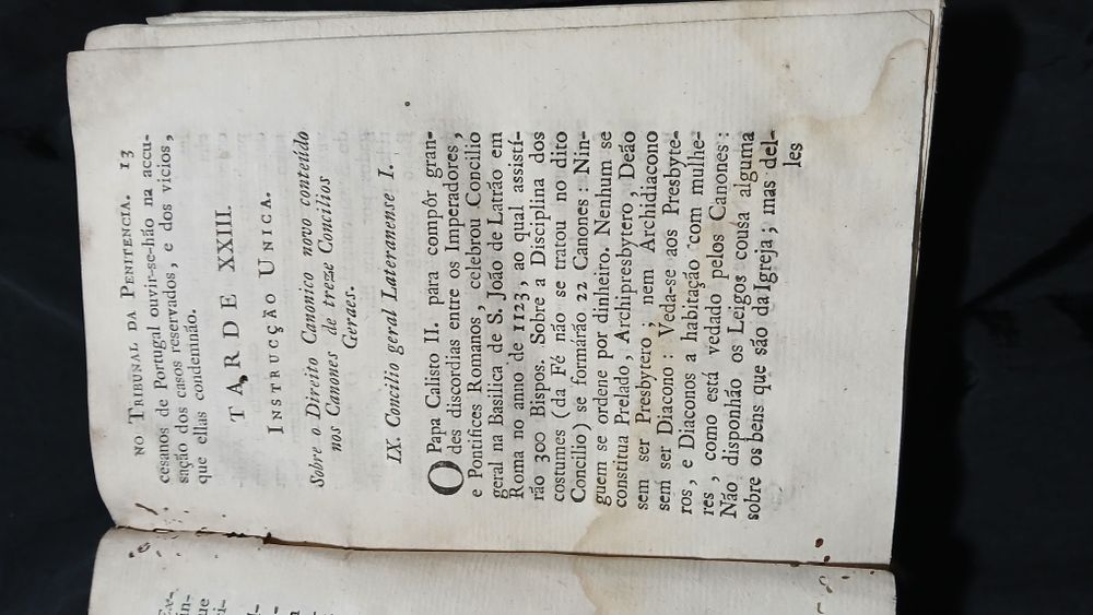 Livro antigo séc XVIII