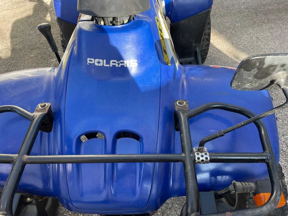 Moto 4 Polaris 330