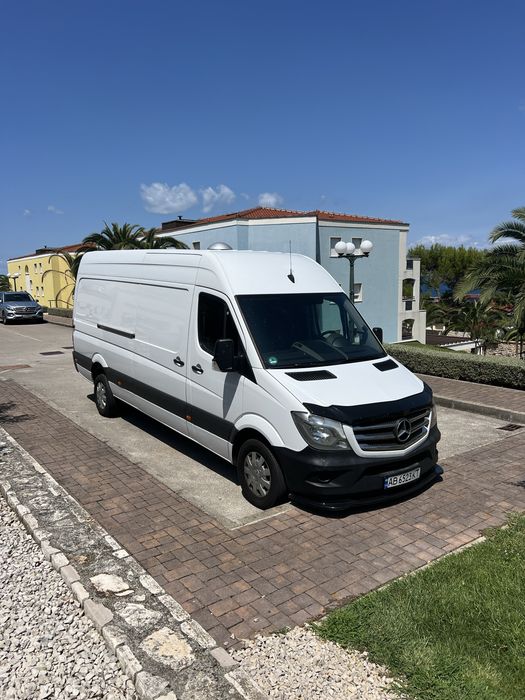 Mercedes- Benz  Srinter