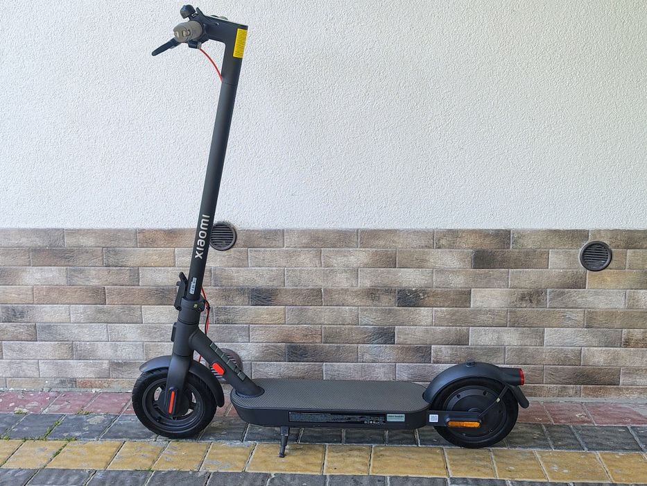 Електросамокат Xiaomi electric scooter 4 pro 2 nd gen