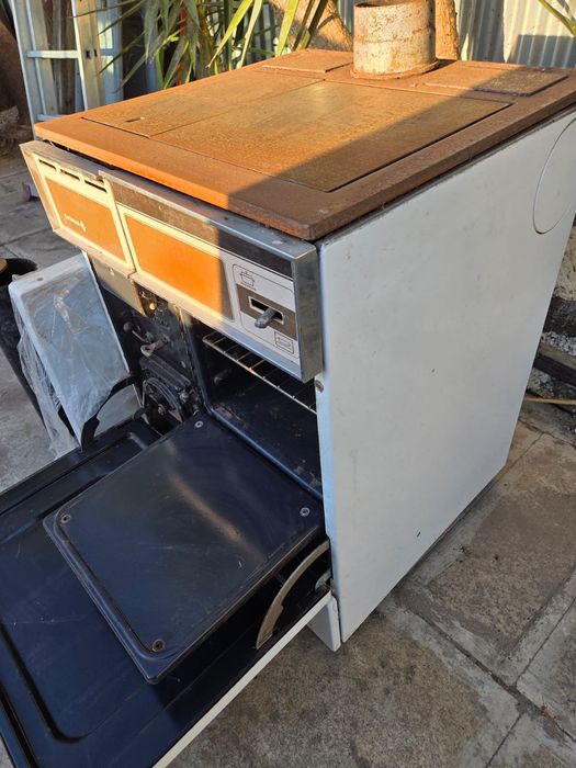 Fogão a lenha 190 euros