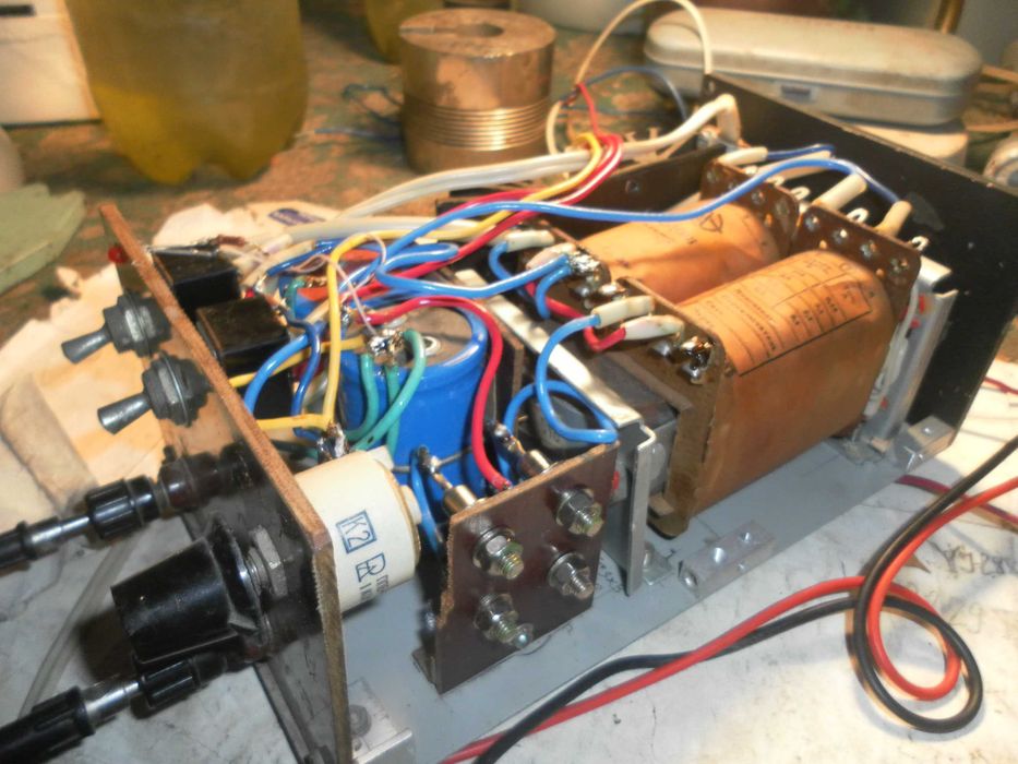 Лабораторный блок питания до +18В 1,5А, Б5-47