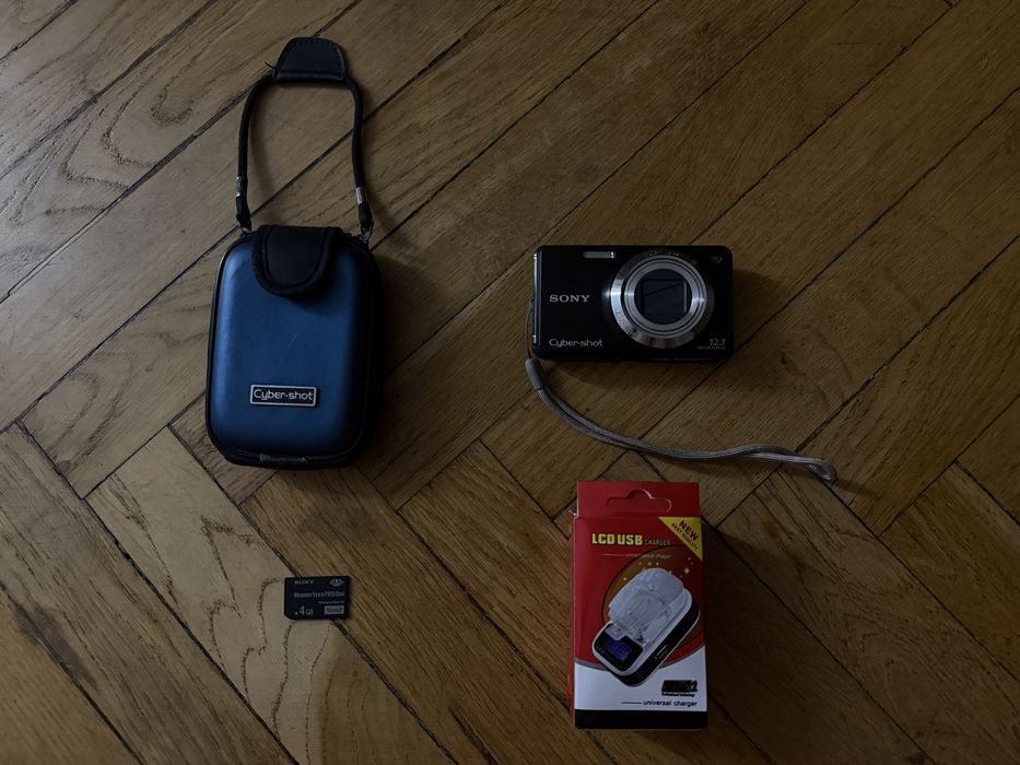 Sony Cyber-shot DSC-270 , DSC-T30, DSC-W320