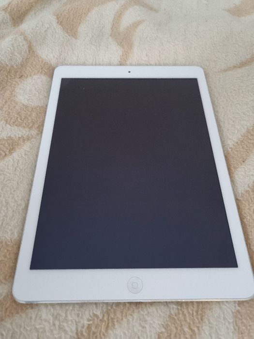 Apple iPad Air 9,7'' Model A1474