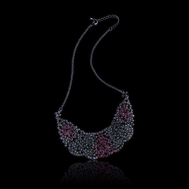 Colar Masquerade NOVO