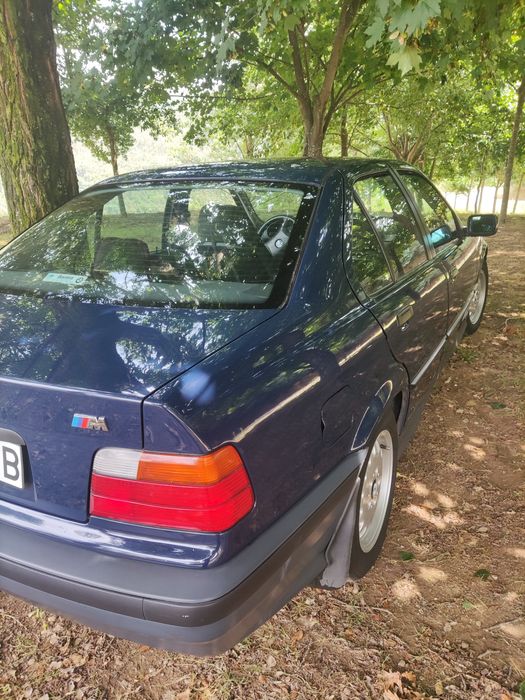 BMW série 3 E36 ...