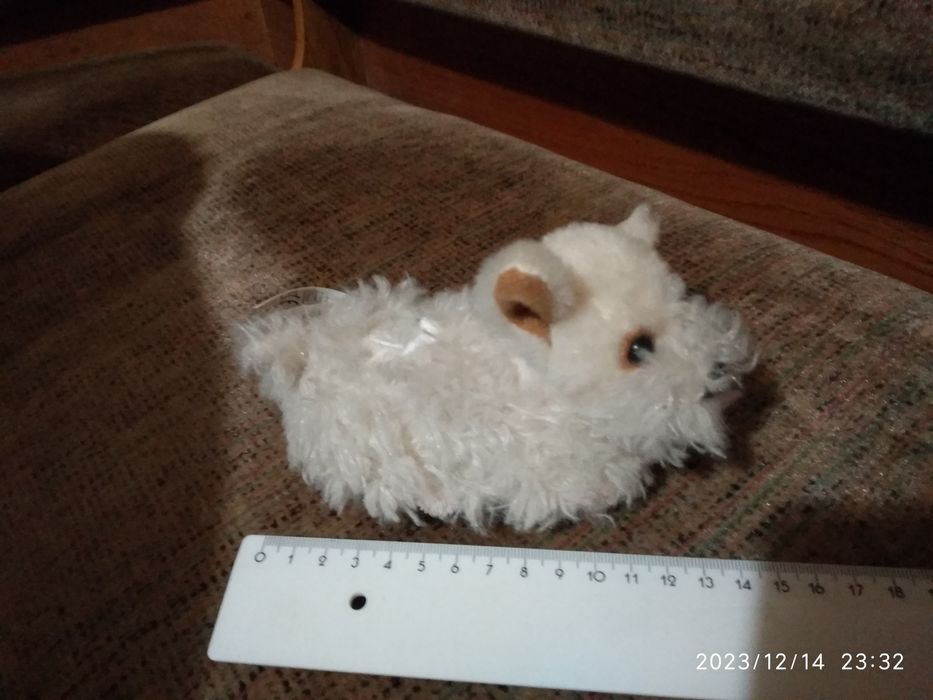 Собачка  для  рельсов помпа для бутыля