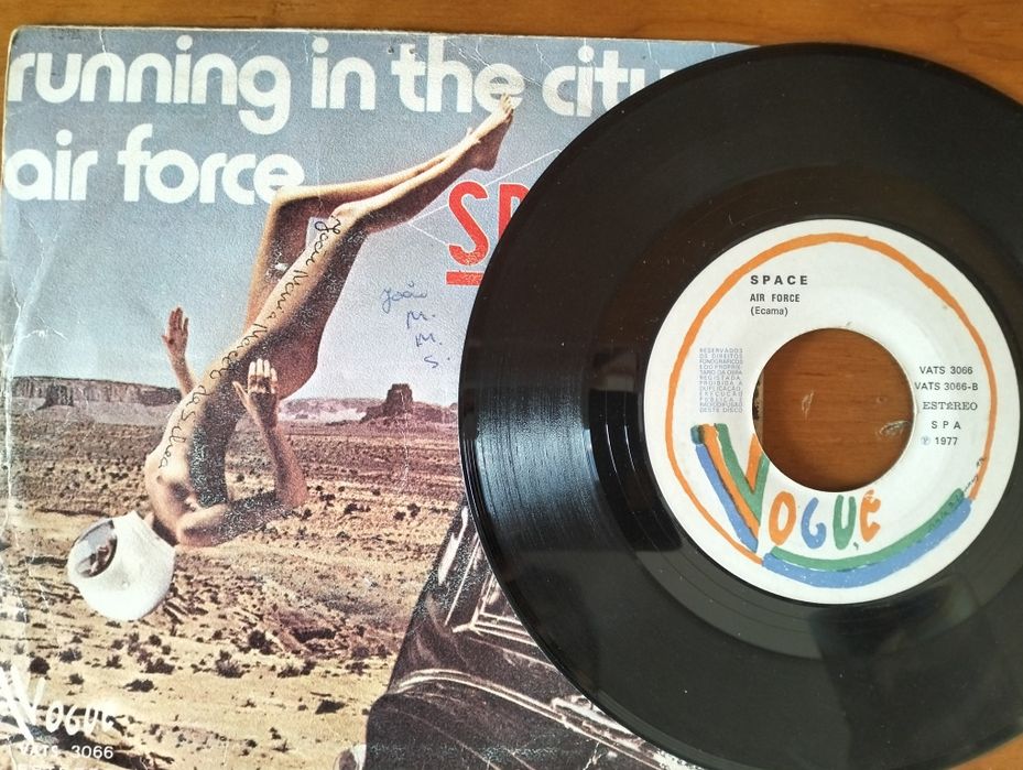 Disco de vinil single Space434857869816647682