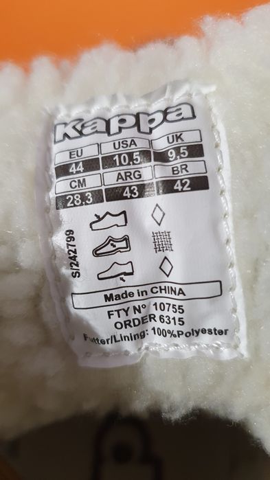 Śniegowce marki Kappa modne w rozmiarze 44  długość wkładki 28.3 cm