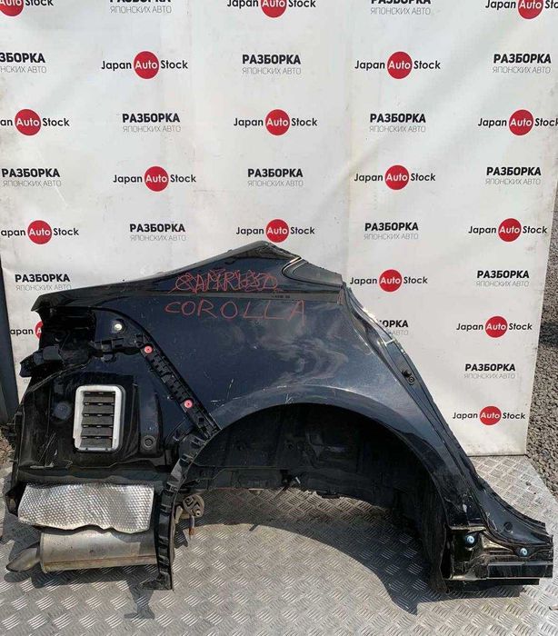 Четверть кузова, задняя правая Toyota Corolla E21 седан, год 2019-2025