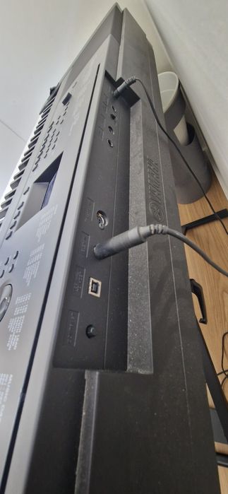 Teclado digital Yamaha dgx 660