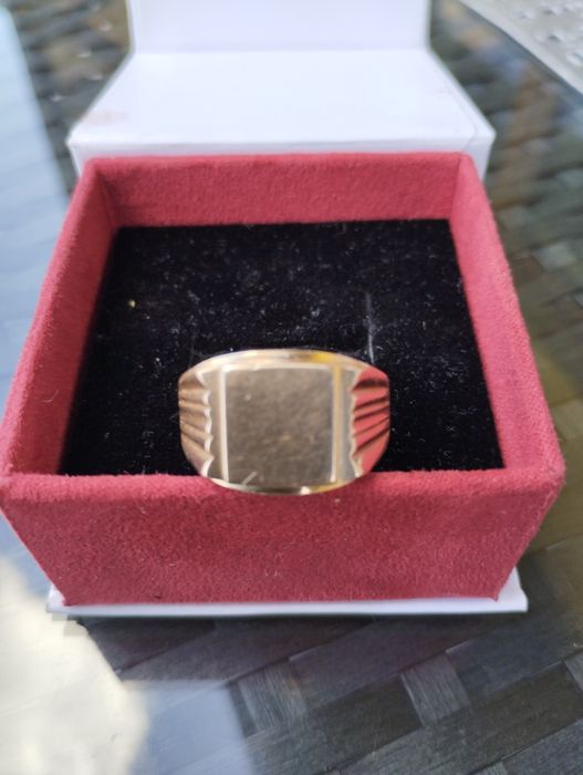 Sprzedam Sygnet Złoty