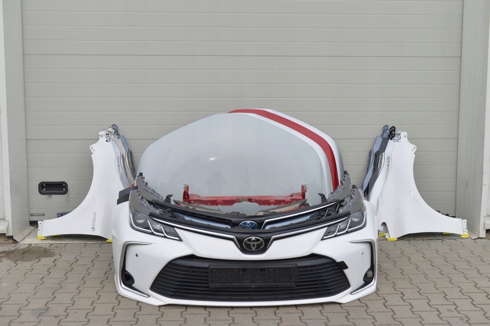 Toyota Corolla е16 е18 e21 2013 -2026 року Бампер Капот Крило Фара Телевізор Підсилювач Радіатори Захист Підкрилок весь комплект РОЗБОРКА / ЗАПЧАСТИНИ