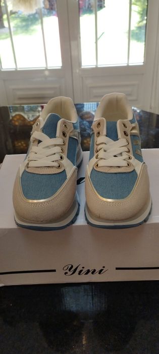 Ténis 36. Muito bonitos e práticos