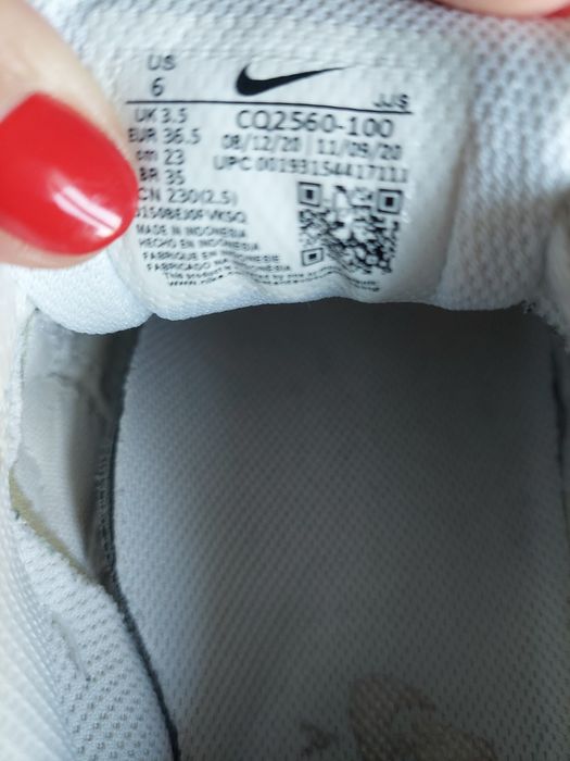 Ténis Nike Air Brancos 36,5