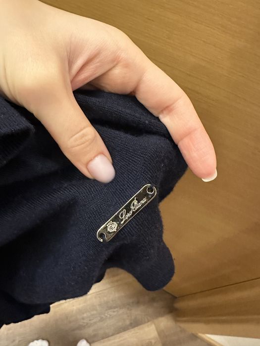 Продам кофту Loro Piana оригінал , розмір M