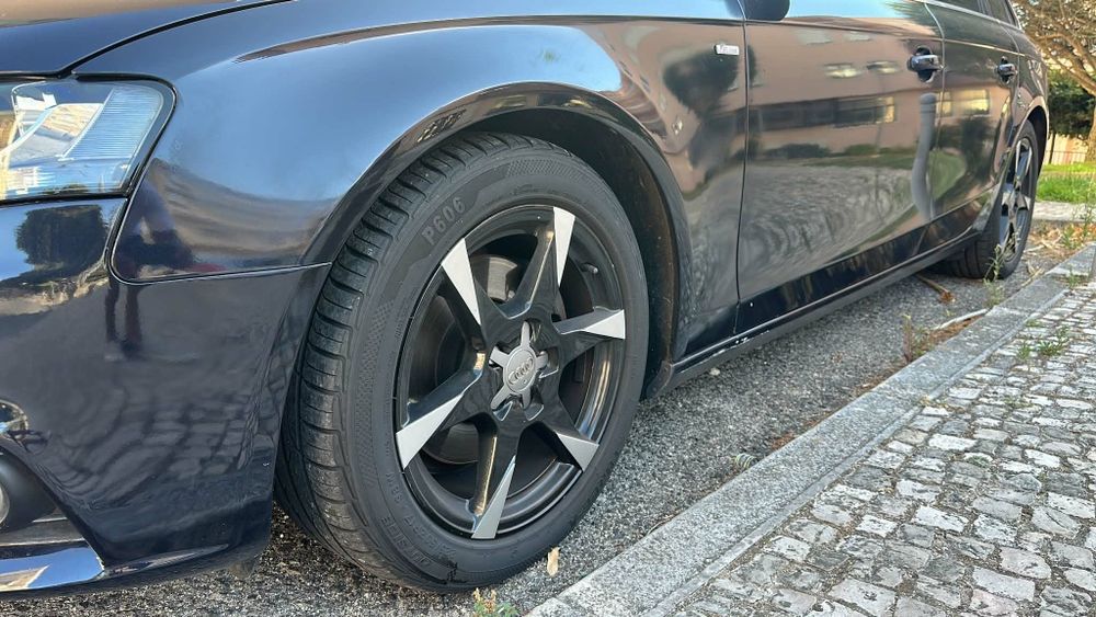 AUDI A4 2.0 Tdi Sline Extras