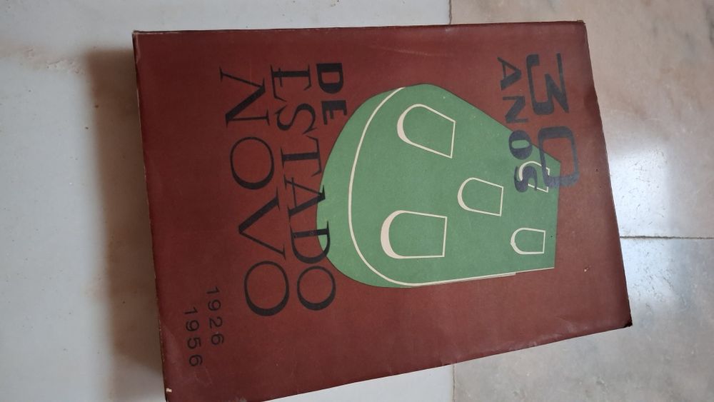 30 Anos de Estado Novo - Lisboa 1957.

Matos Gomes